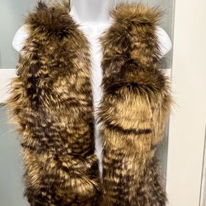 XS fun furry vest